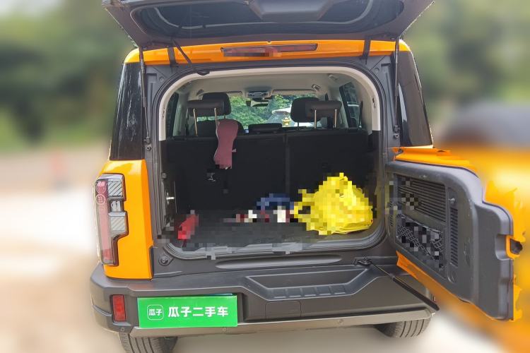 Used BAIC Off-Road BJ40 2024 2.0T All-New Urban Hunter Edition Pioneer Type Trunk