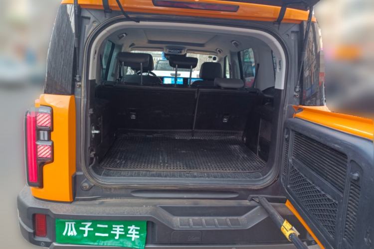 Used BAIC Off-Road BJ40 2024 2.0T All-New Urban Hunter Edition Chivalrous Style Trunk