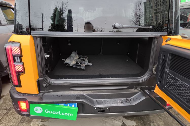 Used BAIC Off-Road BJ40 2024 2.0T All-New Urban Hunter Edition Ultimate Version Trunk