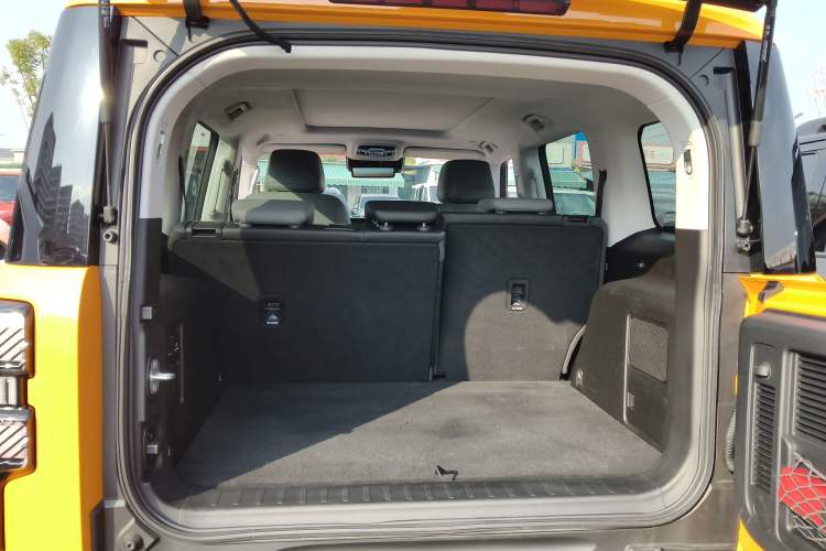 Used BAIC Off-Road BJ40 2024 2.0T All-New Urban Hunter Edition Ultimate Version Trunk
