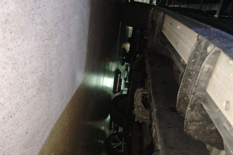 Used BAIC Off-Road BJ40 2026 Model 2.0T Gasoline Standard Edition Chassis Rear Left