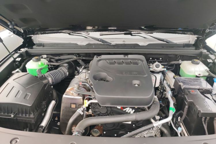 Used BAIC Off-Road BJ40 2026 Model 2.0D Diesel Edition Engine Bay