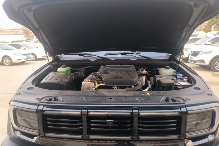 Used BAIC Off-Road BJ40 2026 Model 2.0D Diesel Edition Engine Bay