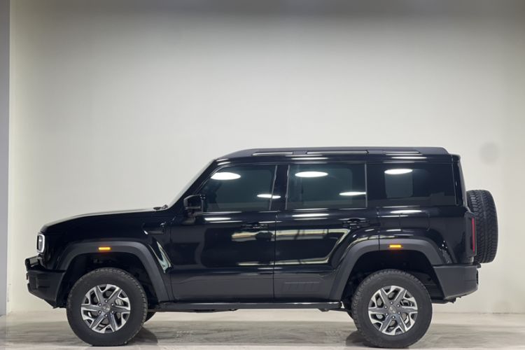 Used BAIC Off-Road BJ40 2026 Model 2.0D Diesel Edition Exterior 2