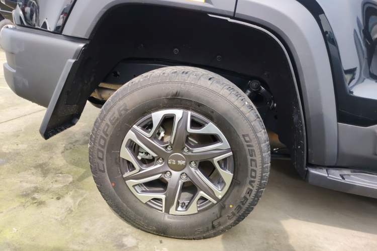 Used BAIC Off-Road BJ40 2026 Model 2.0D Diesel Edition Exterior 5