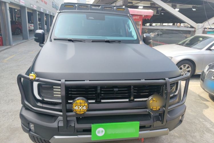 Used BAIC Off-Road BJ40 2026 2.0T Giant Screen Standard Version Front