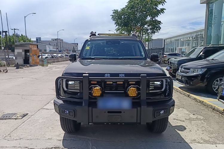 Used BAIC Off-Road BJ40 2026 Model 2.0T Gasoline Standard Edition Front