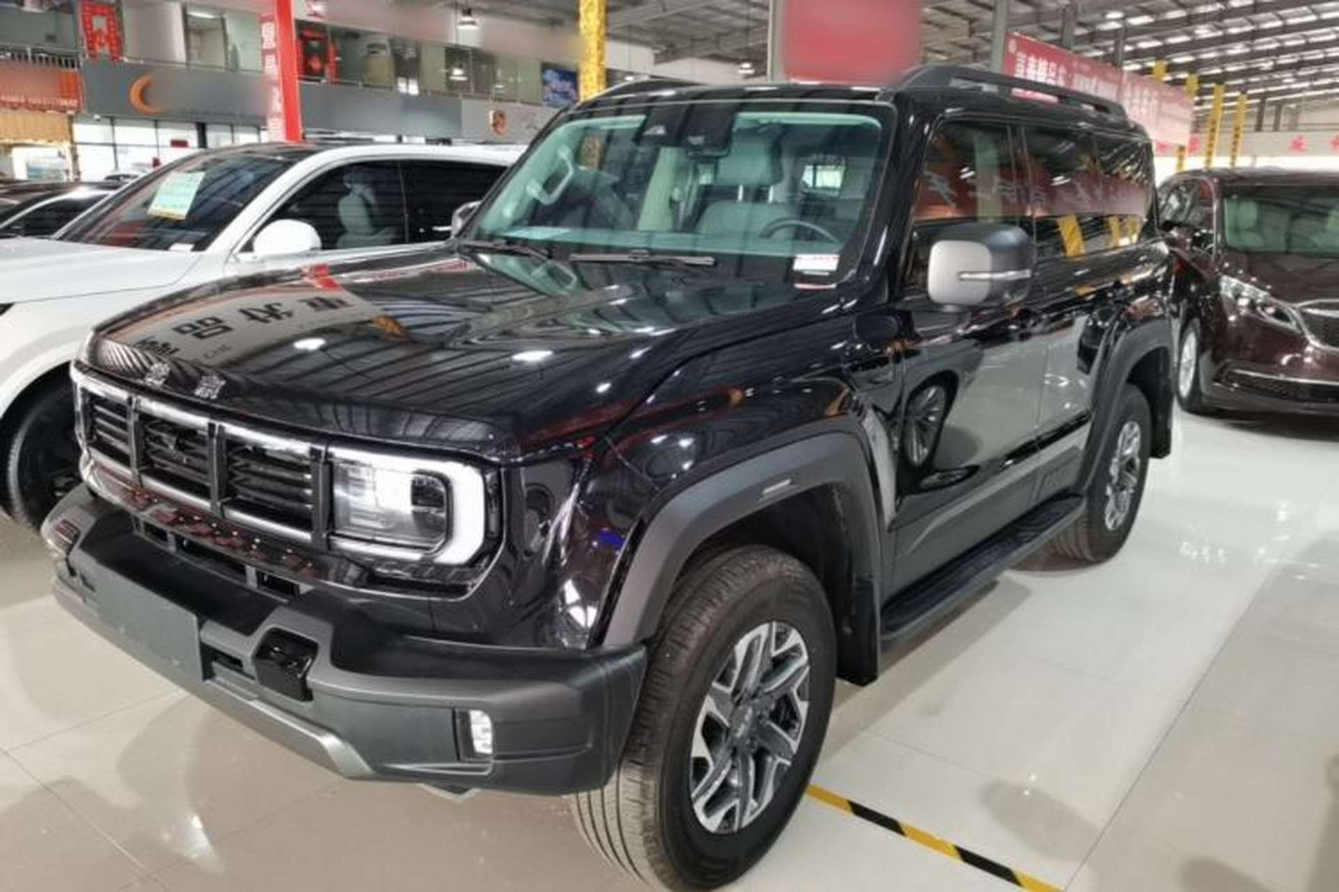 Used BAIC Off-Road BJ40 2026 Model 2.0T Gasoline Standard Edition Front Left 45 Deg