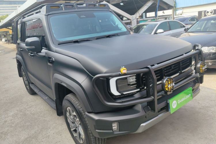 Used BAIC Off-Road BJ40 2026 2.0T Giant Screen Standard Version Front Right 45 Deg
