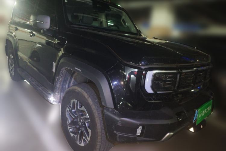Used BAIC Off-Road BJ40 2026 Model 2.0T Gasoline Standard Edition Front Right 45 Deg