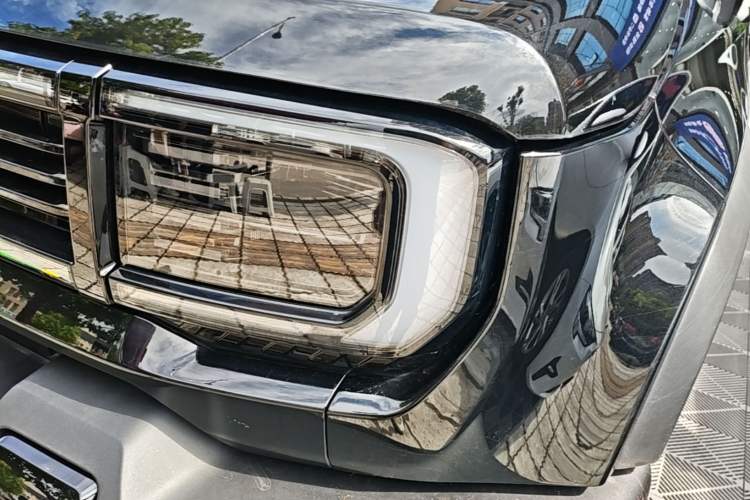 Used BAIC Off-Road BJ40 2026 Model 2.0D Diesel Edition Left Front Headlight