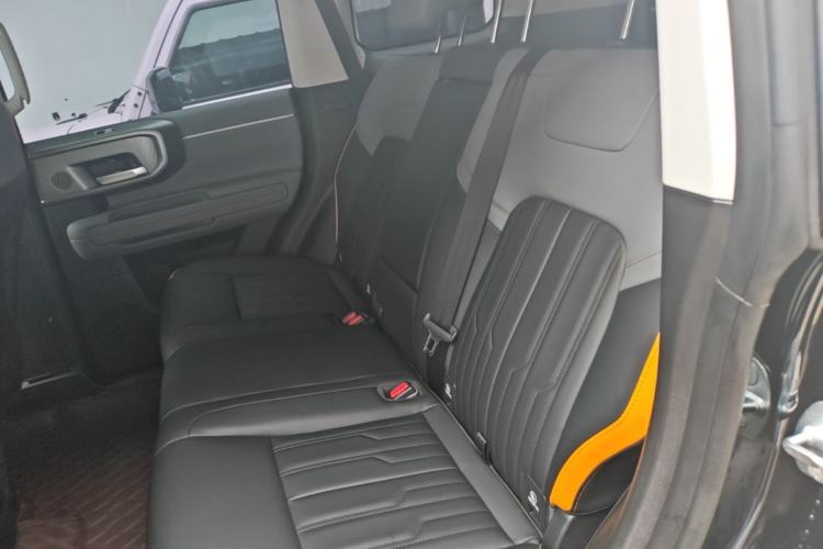 Used BAIC Off-Road BJ40 2026 Model 2.0D Diesel Edition Left Rear Seat
