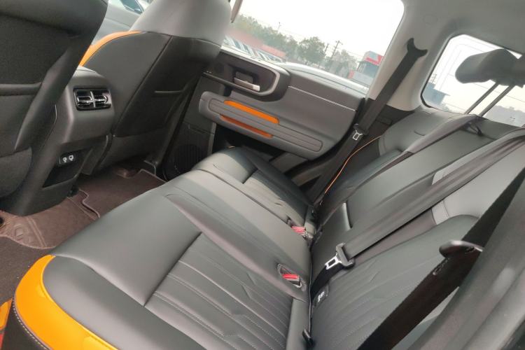 Used BAIC Off-Road BJ40 2026 Model 2.0D Diesel Edition Left Rear Seat