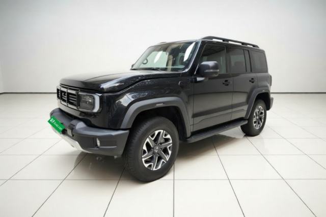 BAIC Off-Road BJ40 2026 Model 2.0T Gasoline Standard Edition с пробегом
