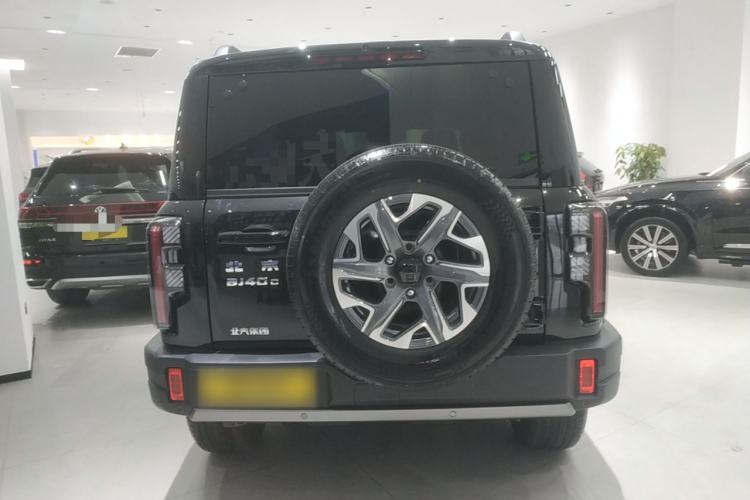 Used BAIC Off-Road BJ40 2026 Model 2.0T Gasoline Standard Edition Rear