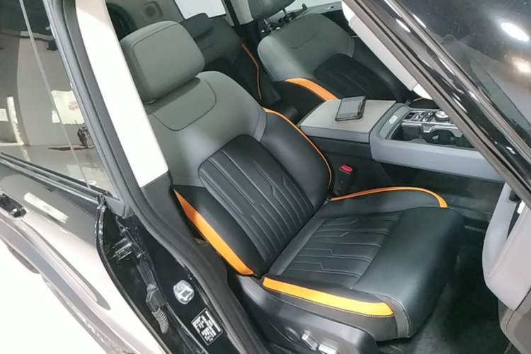 Used BAIC Off-Road BJ40 2026 Model 2.0D Diesel Edition Right Front Seat