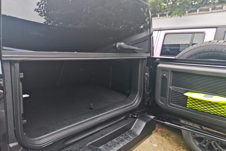 Used BAIC Off-Road BJ40 2026 Model 2.0D Diesel Edition Trunk