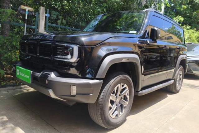 Used BAIC Off-Road BJ40 2026 Model 2.0T Gasoline Standard Edition