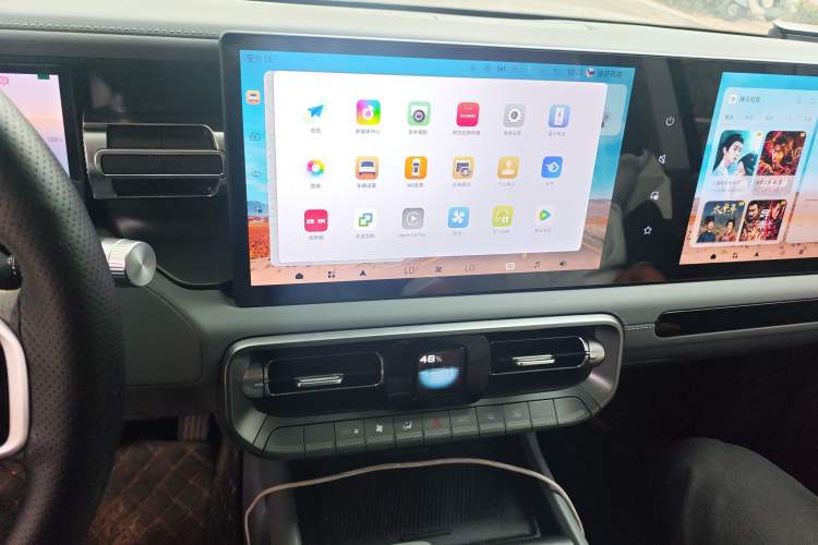 Used BAIC Off-Road BJ40 2026 Model 2.0T Gasoline Standard Edition Audio And AC Panel