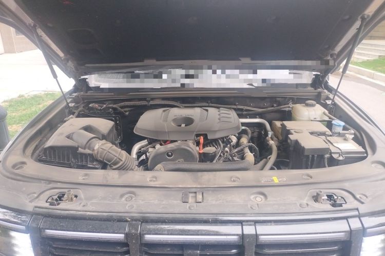 Used BAIC Off-Road BJ40 2026 Model 2.0T Gasoline Standard Edition Engine Bay