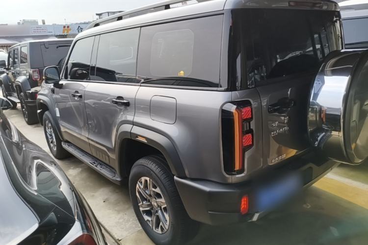 Used BAIC Off-Road BJ40 2026 Model 2.0T Gasoline Standard Edition Exterior 2