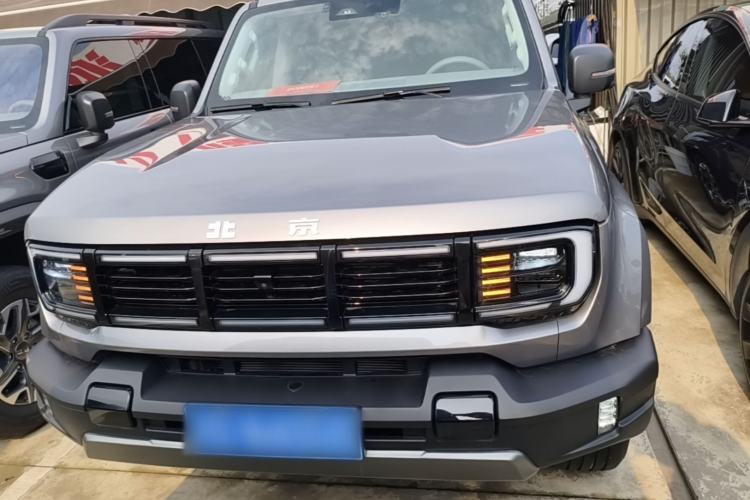 Used BAIC Off-Road BJ40 2026 Model 2.0T Gasoline Standard Edition Front