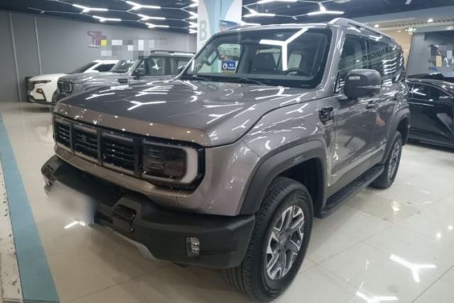 Used BAIC Off-Road BJ40 2026 Model 2.0T Gasoline Standard Edition