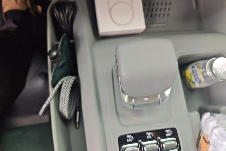 Used BAIC Off-Road BJ40 2026 Model 2.0D Diesel Edition Gear Lever