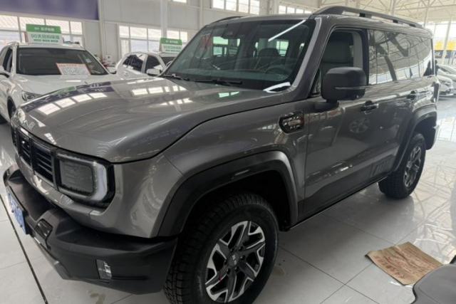 Used BAIC Off-Road BJ40 2026 Model 2.0T Gasoline Standard Edition