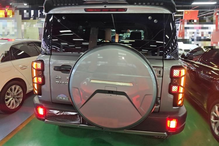 Used BAIC Off-Road BJ40 2026 Model 2.0T Gasoline Standard Edition Rear