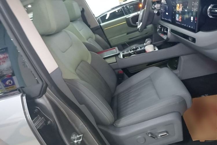 Used BAIC Off-Road BJ40 2026 Model 2.0T Gasoline Standard Edition Right Front Seat