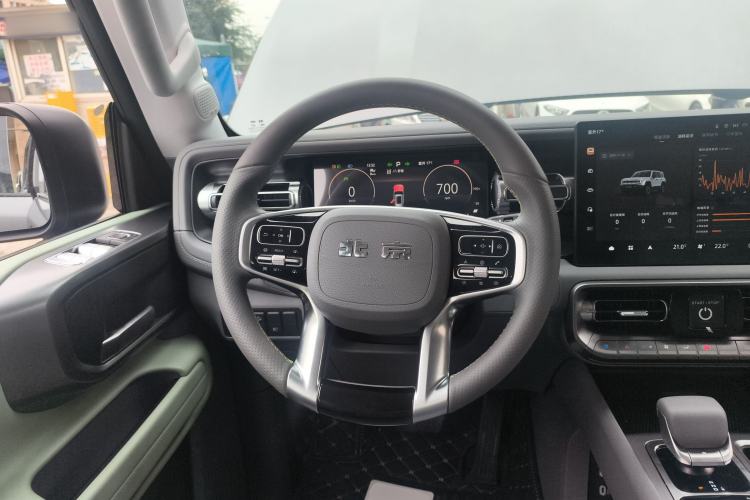 Used BAIC Off-Road BJ40 2026 Model 2.0T Gasoline Standard Edition Steering Wheel