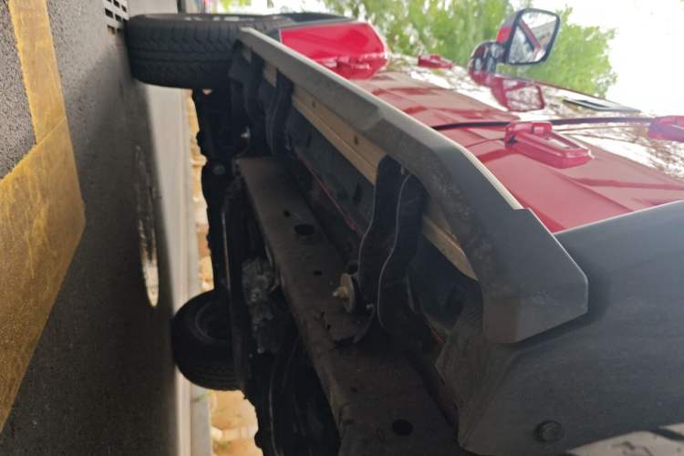 Used BAIC Off-Road BJ40 2026 2.0T Explorer Gasoline Model Chassis Rear Left