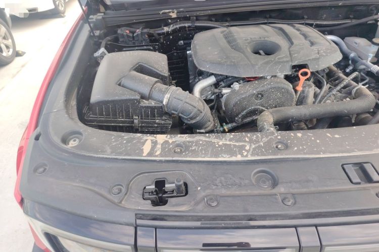 Used BAIC Off-Road BJ40 2026 Model 2.0T Gasoline Advanced Edition Engine Bay Right