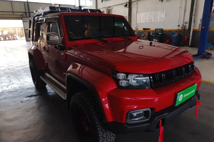 Used BAIC Off-Road BJ40 2026 2.0T Explorer Gasoline Model Front Right 45 Deg