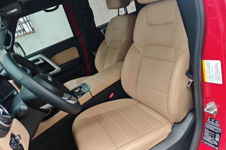 Used BAIC Off-Road BJ40 2026 2.0T Explorer Gasoline Model Left Front Seat