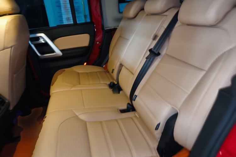Used BAIC Off-Road BJ40 2026 2.0T Explorer Gasoline Model Left Rear Seat