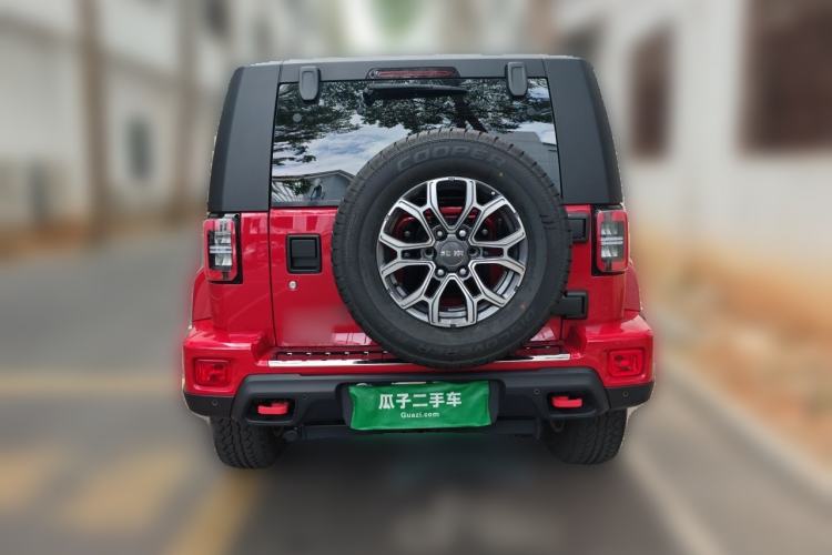 Used BAIC Off-Road BJ40 2026 2.0T Explorer Gasoline Model Rear