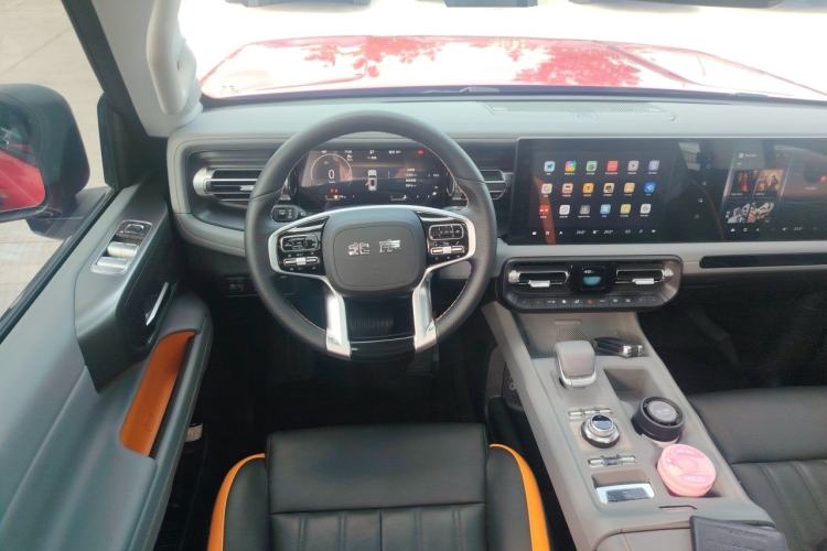 Used BAIC Off-Road BJ40 2026 Model 2.0T Gasoline Advanced Edition Steering Wheel