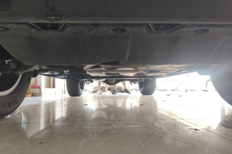 Used BAIC Off-Road BJ40 2026 Model 2.0T Gasoline Standard Edition Chassis Front