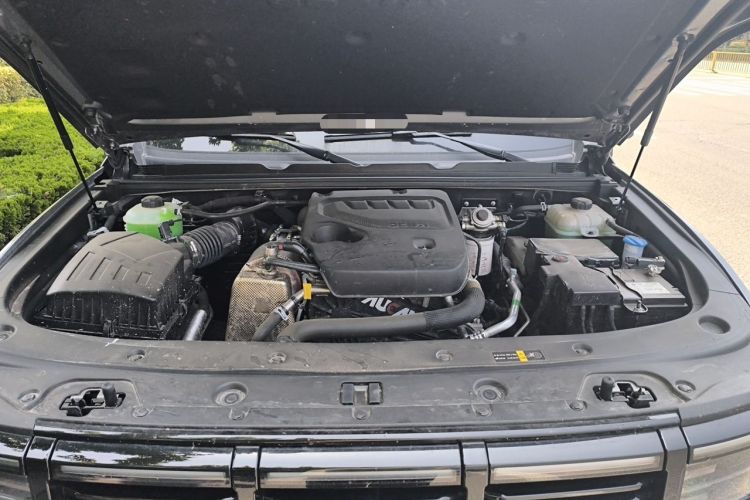 Used BAIC Off-Road BJ40 2026 Model 2.0D Diesel Edition Engine Bay