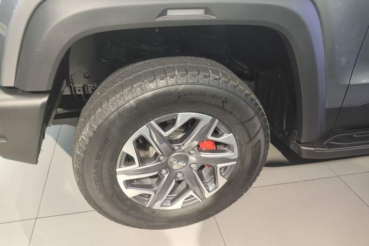 Used BAIC Off-Road BJ40 2026 Model 2.0T Gasoline Standard Edition Exterior 6