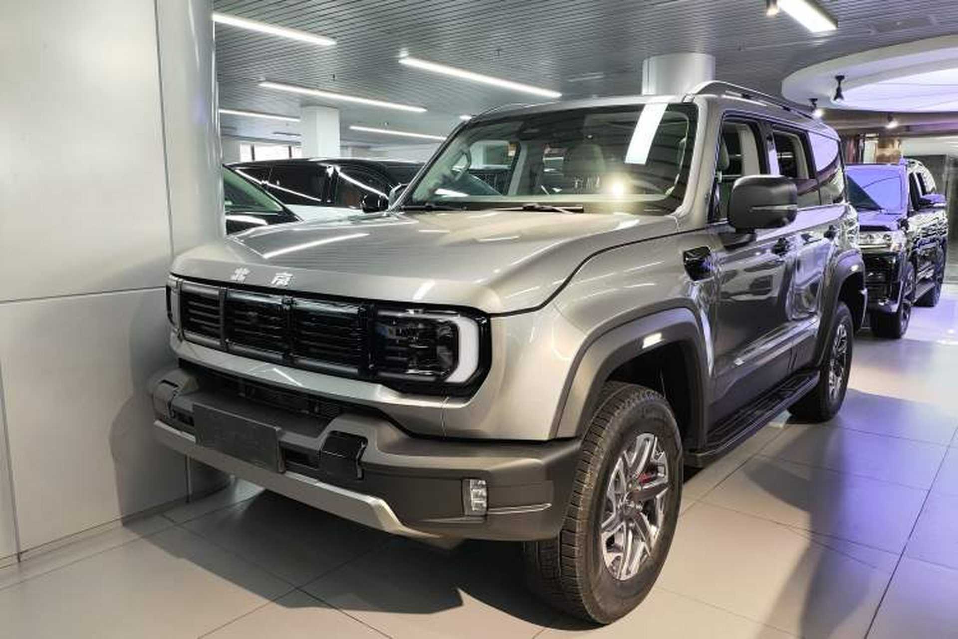 Used BAIC Off-Road BJ40 2026 Model 2.0T Gasoline Standard Edition Front Left 45 Deg