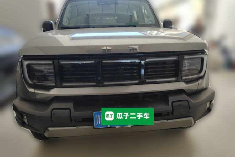 Used BAIC Off-Road BJ40 2026 Model 2.0T Gasoline Standard Edition Front