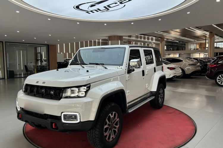 BAIC Off-Road BJ40 2026 2.0T Explorer Gasoline Model