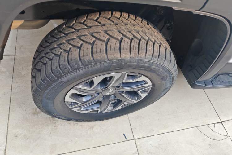 Used BAIC Off-Road BJ40 2026 Model 2.0D Diesel Edition Exterior 8