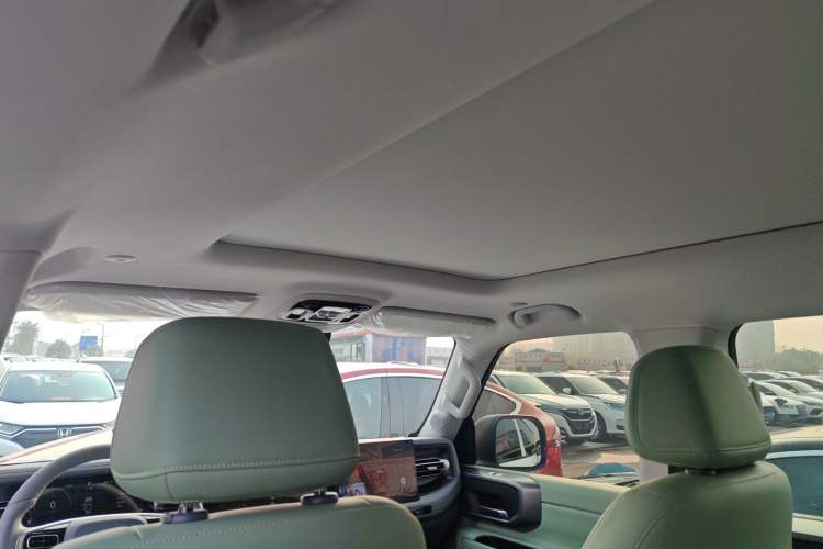 Used BAIC Off-Road BJ40 2026 Model 2.0D Diesel Edition Headliner