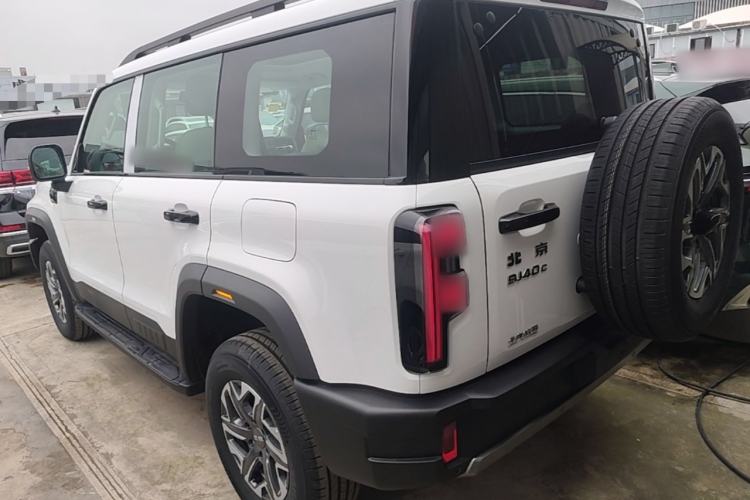 Used BAIC Off-Road BJ40 2026 Model 2.0T Gasoline Standard Edition Rear Left 45 Deg