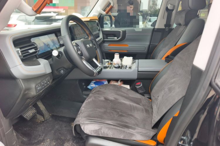 Used BAIC Off-Road BJ40 Electric Drive 2025 Advanced Edition Left Front Seat