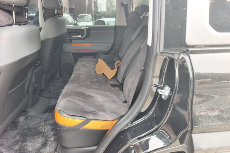 Used BAIC Off-Road BJ40 Electric Drive 2025 Advanced Edition Left Rear Seat